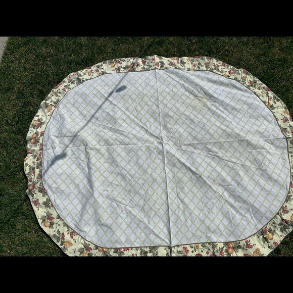 Table cloths - Picture 6 of 7